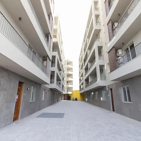 Lovely Modern 1 Bedroom In Apartment San Ġwann