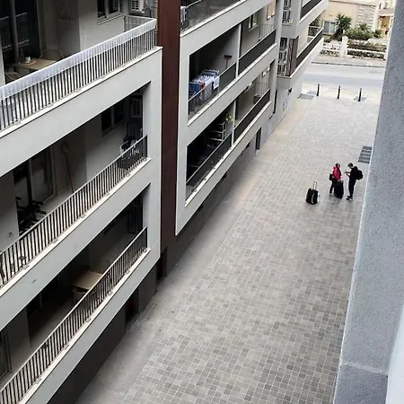 Lovely Modern 1 Bedroom In San Gwann
