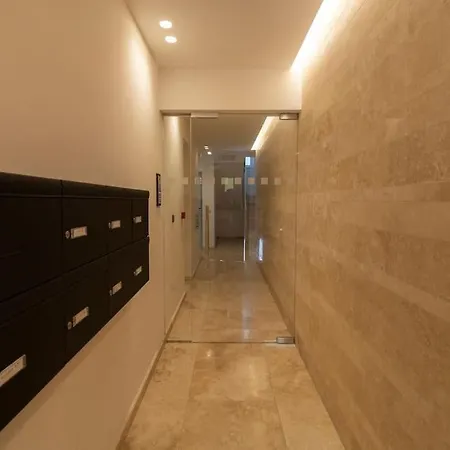 Lejlighed Lovely Modern 1 Bedroom In