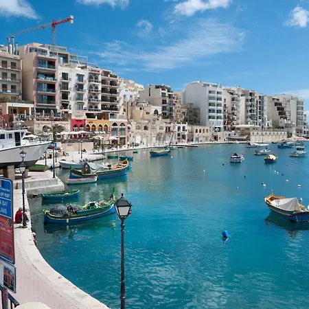 Lovely Modern 1 Bedroom In Apartment *